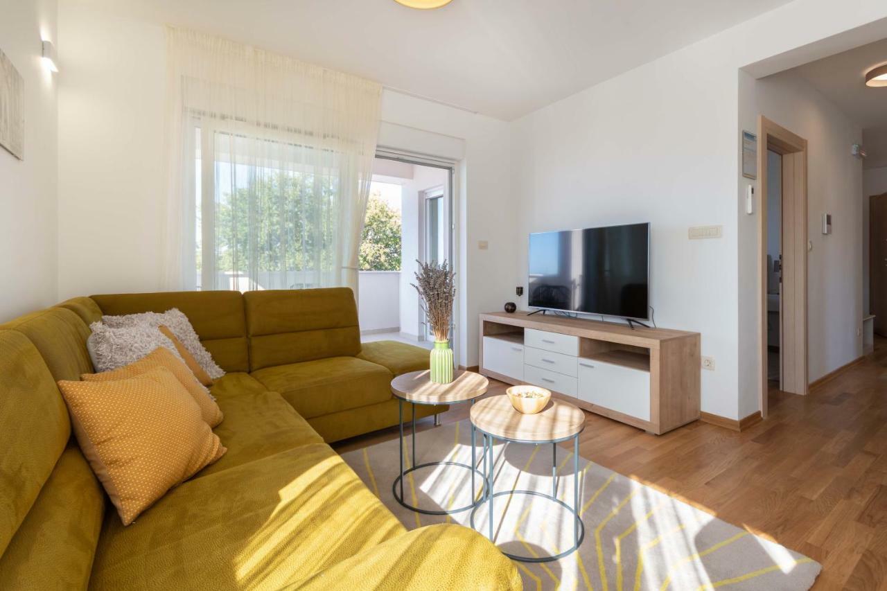 Apartment House Ivan John ポドストラナ エクステリア 写真