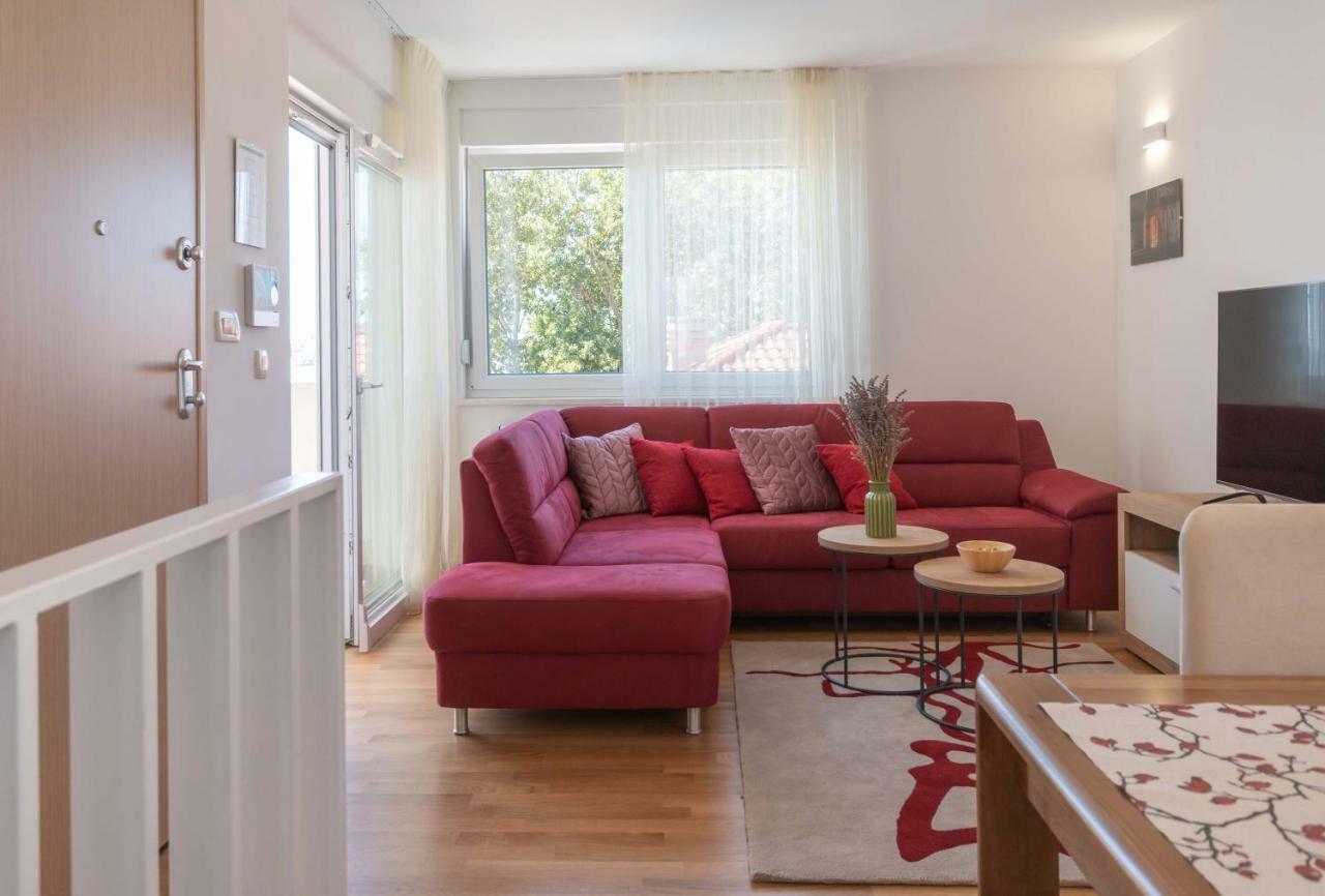 Apartment House Ivan John ポドストラナ エクステリア 写真